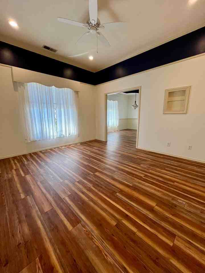 2057 San Gabriel Ave - Photo 4 of 33
