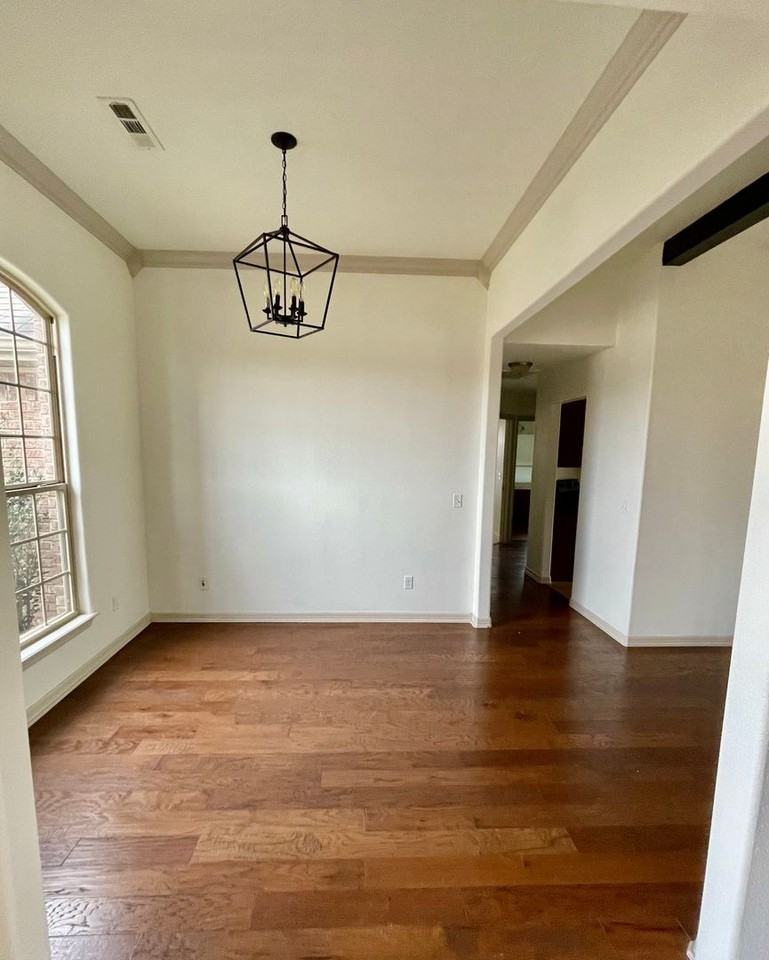 2021 Price Ave - Photo 3 of 21