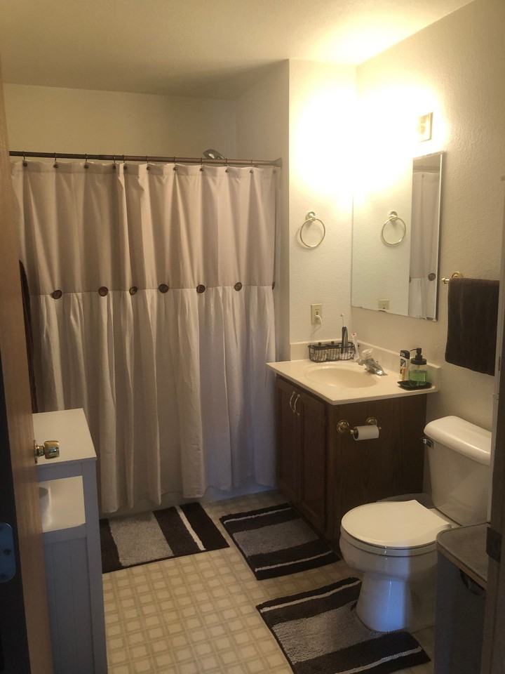 321 S Mountin Dr - Photo 4 of 43