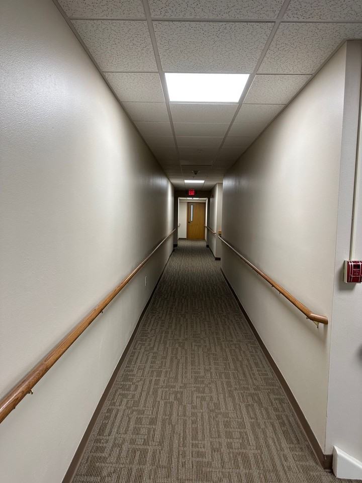 Riverview Manor Senior Apartment Homes - Photo 3 of 32