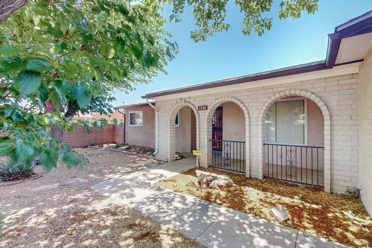 1521 Paisano St Ne - Photo 2 of 42