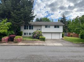 featured image of 1817 Modoc Drive Northeast