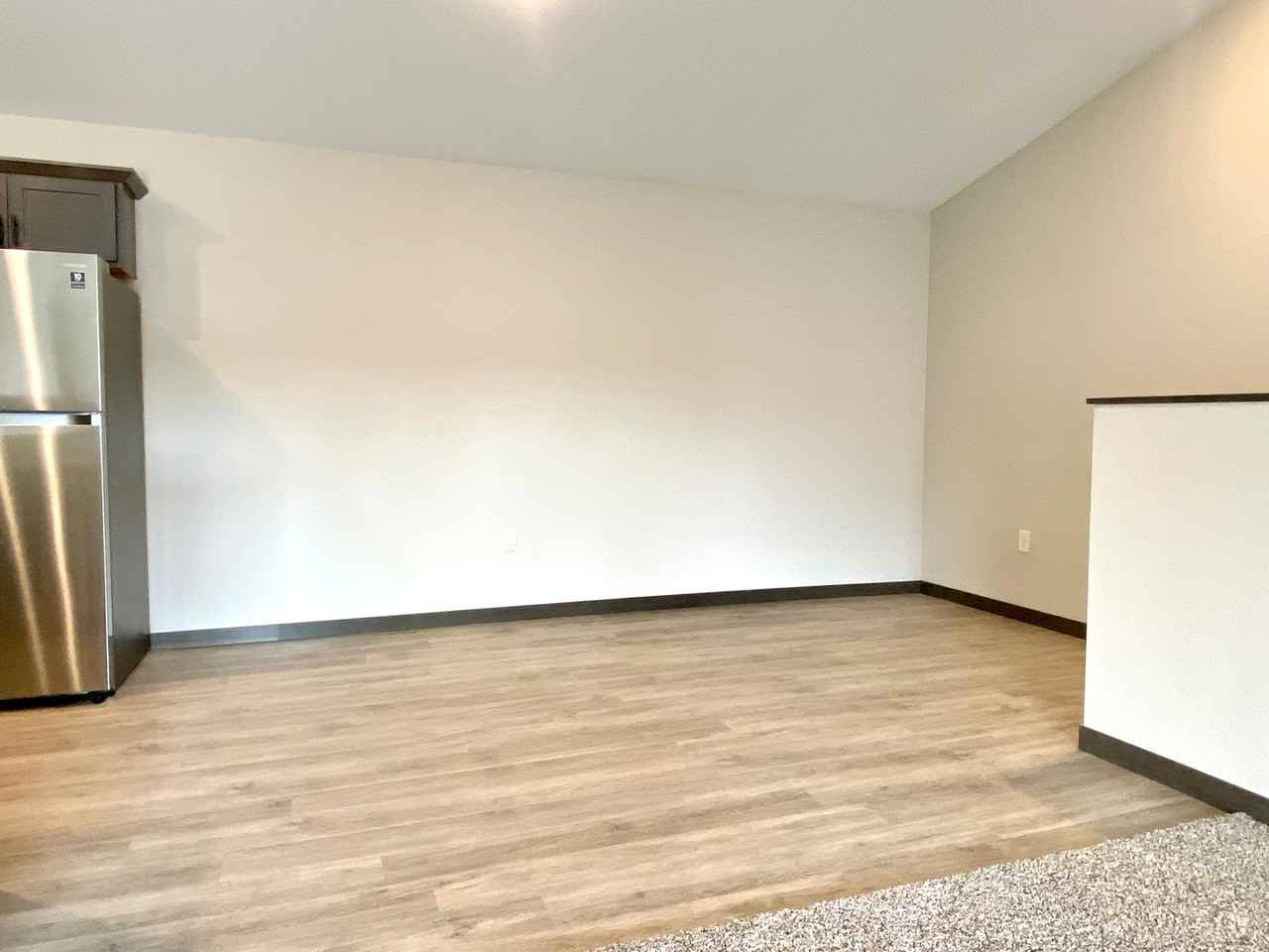 Peregrine Bldg. 04 - Photo 7 of 50