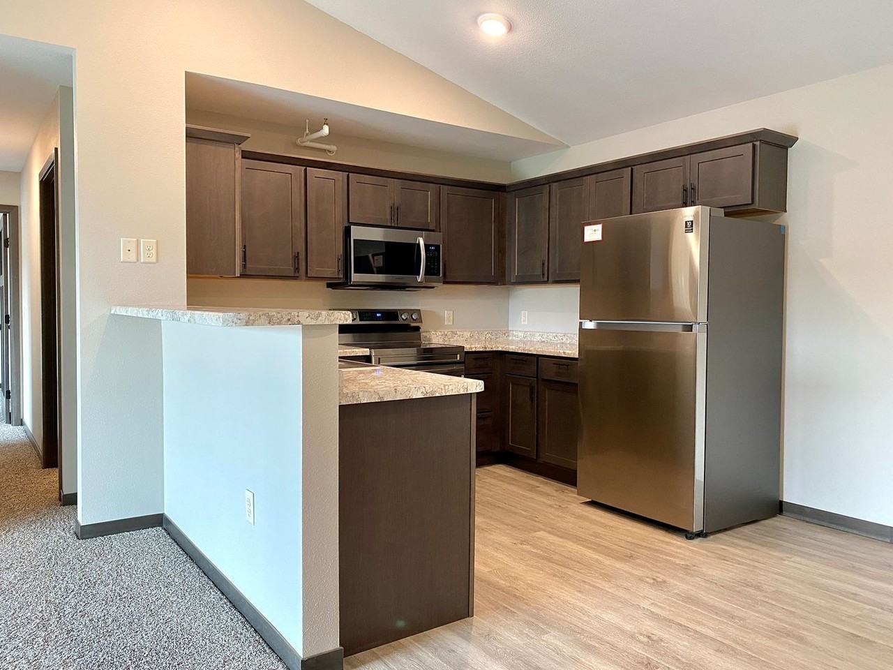 Peregrine Bldg. 04 - Photo 5 of 50