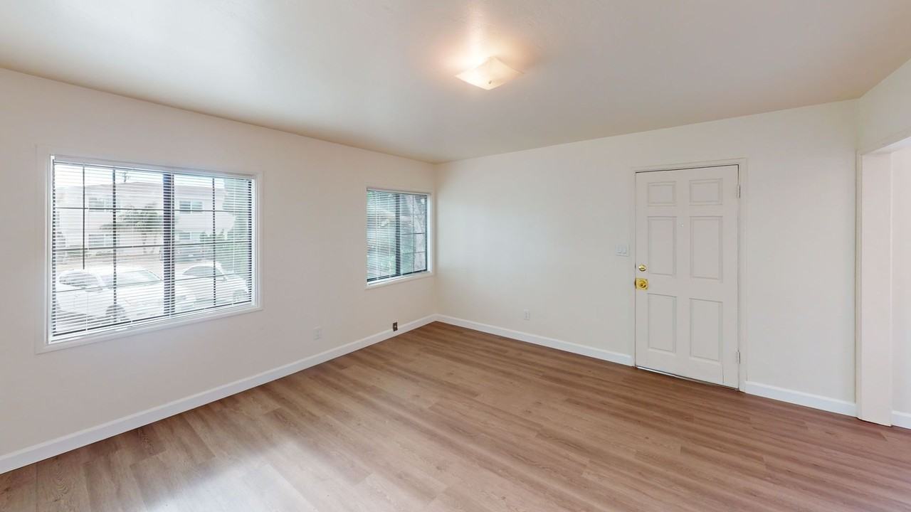 diam810 - Photo 2 of 10