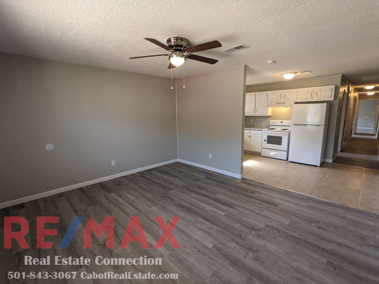 13 Dallas Ln - Photo 2 of 10