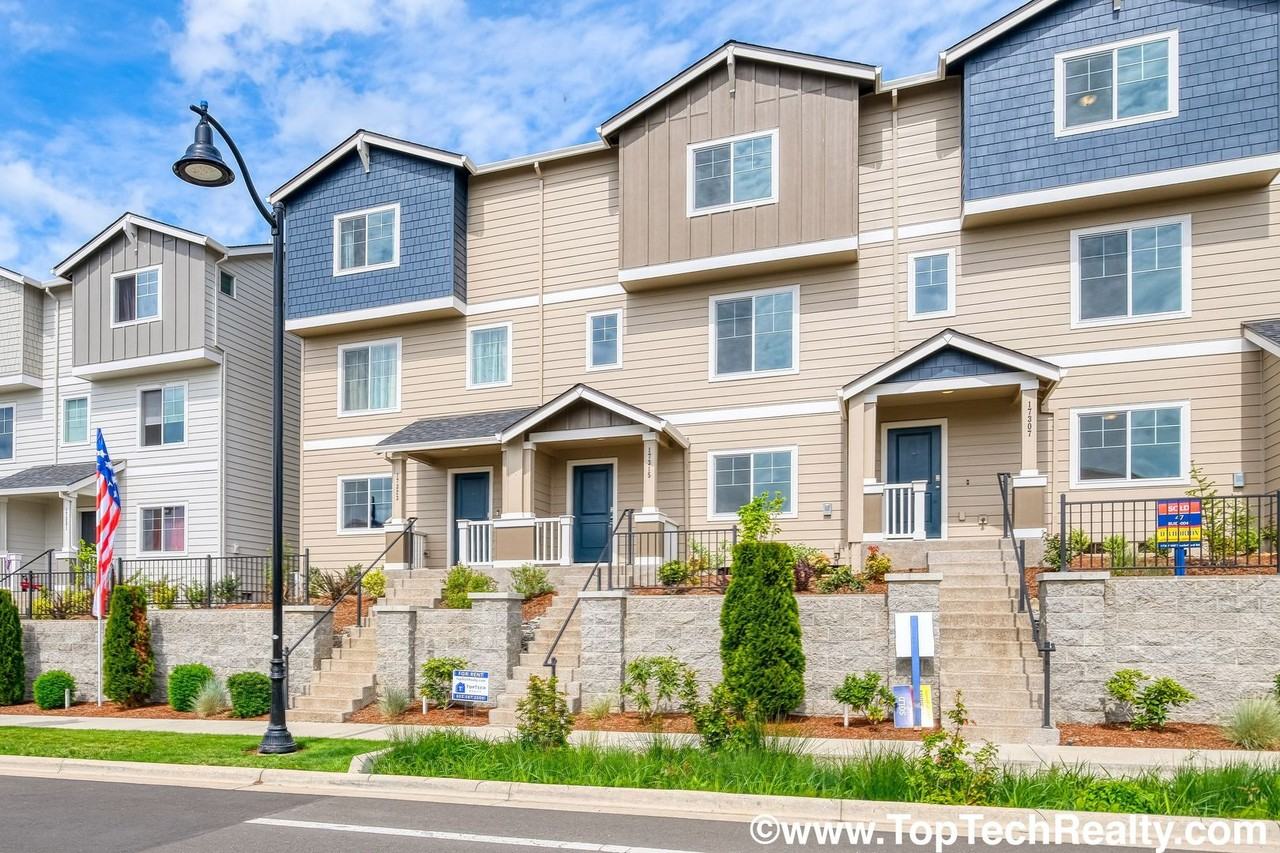 7777 Nw Spirea St - Photo 2 of 25