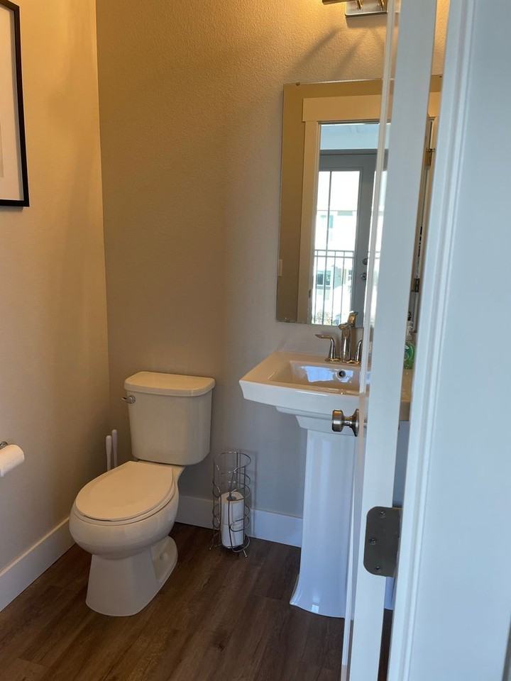 1711 Walter Creek Blvd - Photo 6 of 29