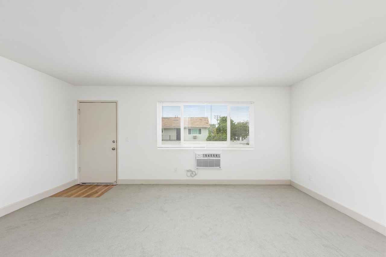 18241 Mandarin Lane - Photo 3 of 13