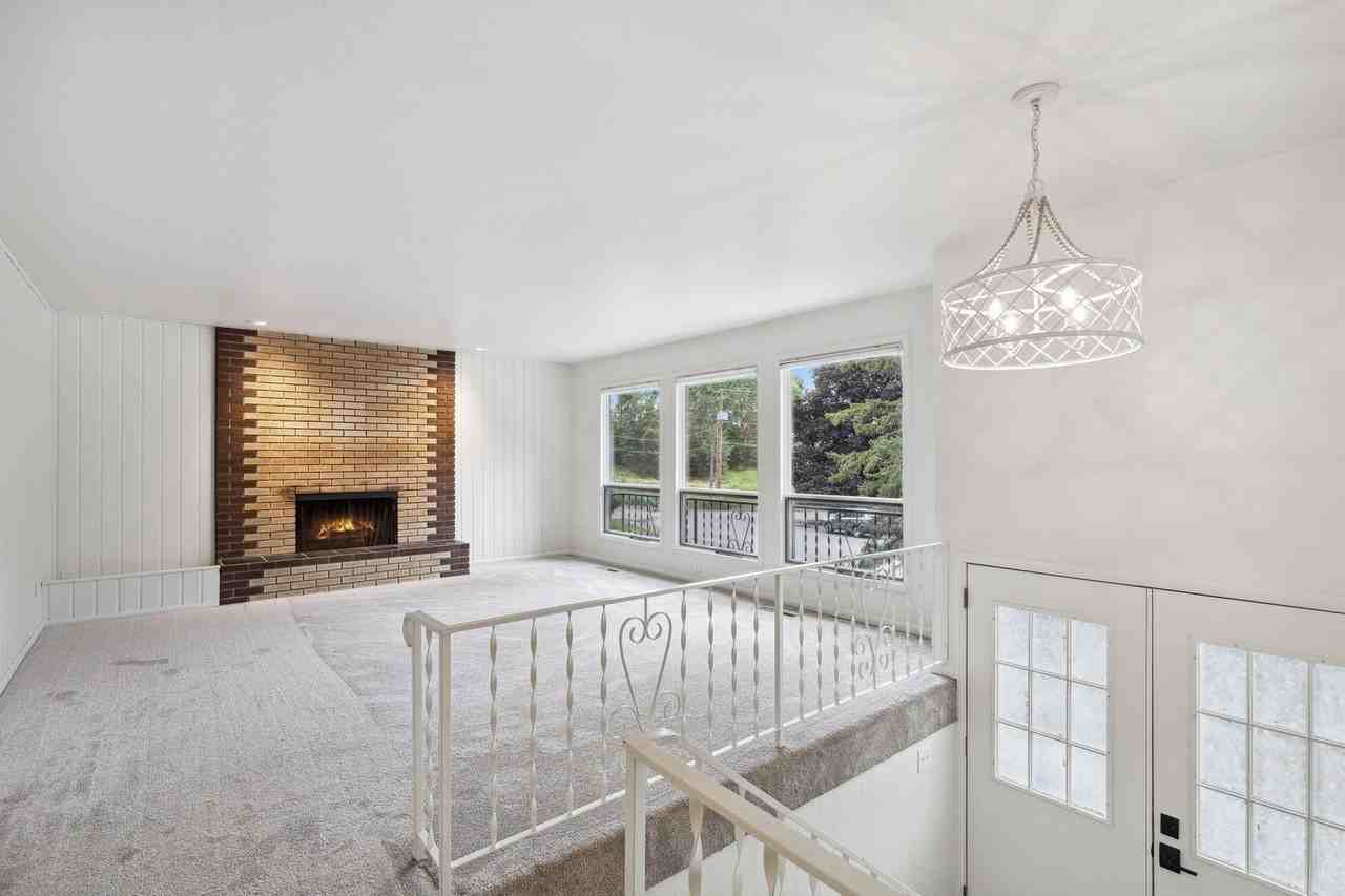 4606 Aspen Dr - Photo 5 of 32