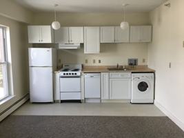 featured image of 9 State St