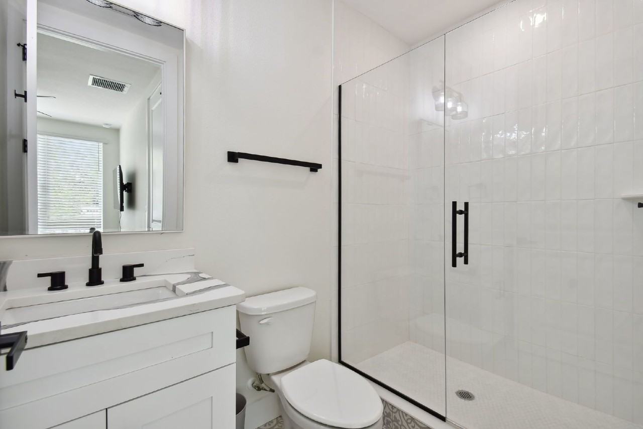 120 E Gladys St #2 - Photo 5 of 30