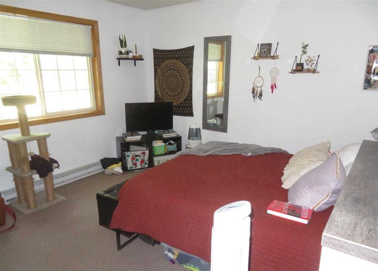 407 Glenwood Ave #2 - Photo 6 of 8