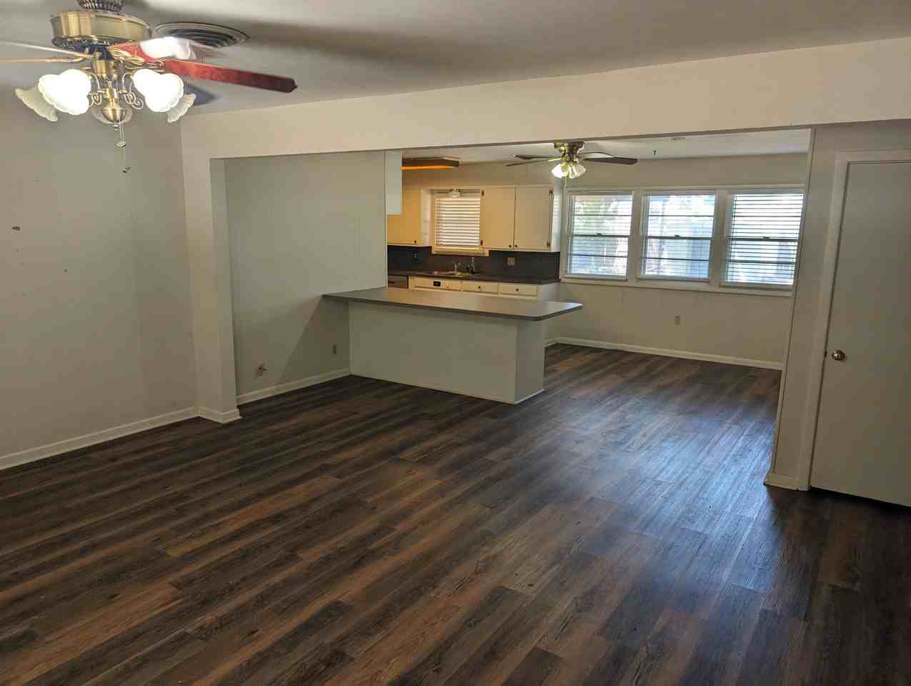 3712 47th St #NA - Photo 3 of 9
