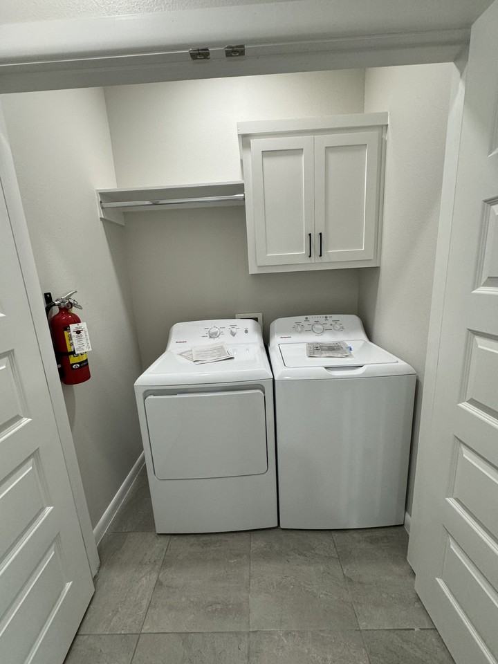 3524 S Dominique Dr #3 - Photo 6 of 17