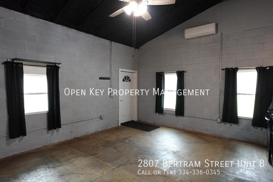 2807 Bertram St Unit B - Photo 2 of 8