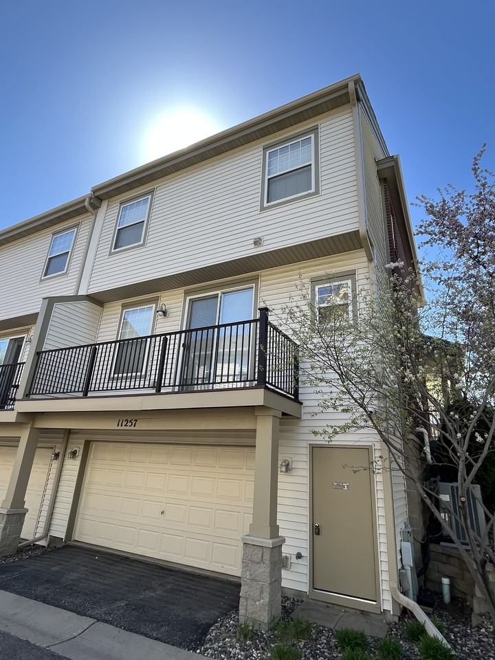11257 Preswick Blvd #TH - Photo 2 of 17