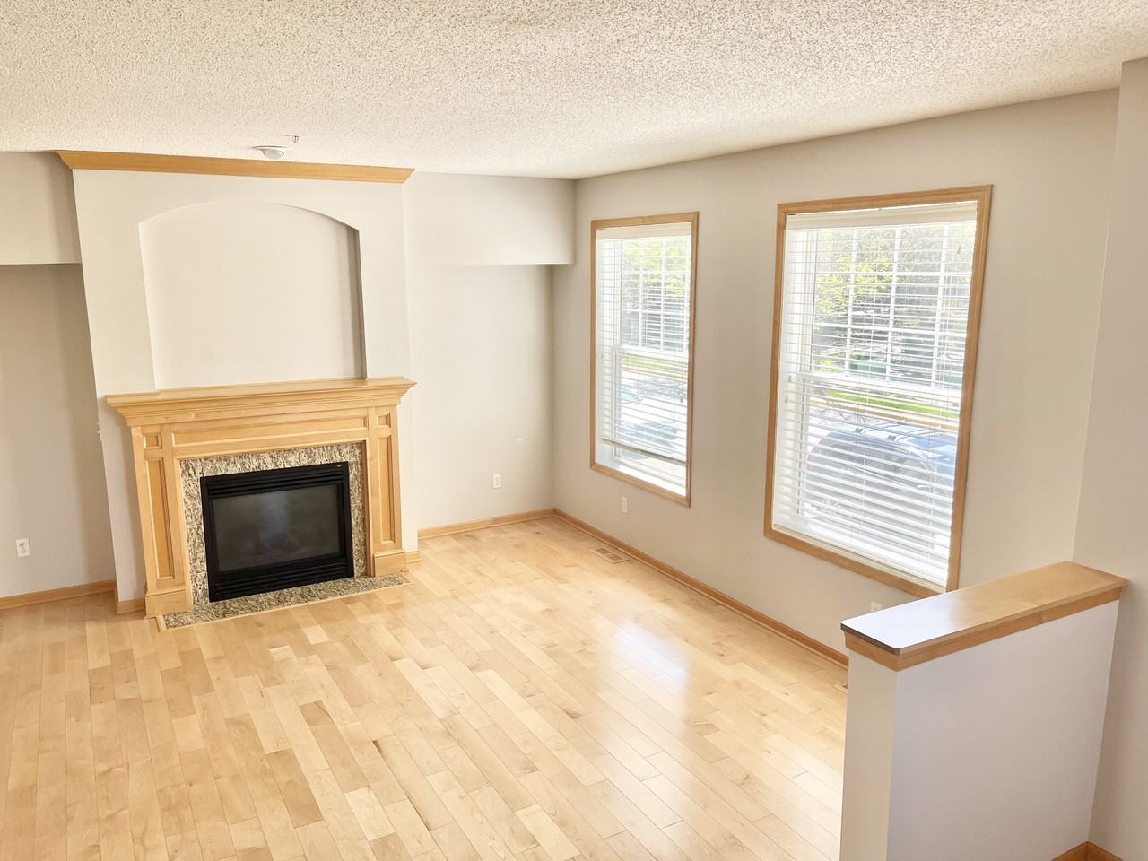 11257 Preswick Blvd #TH - Photo 5 of 17