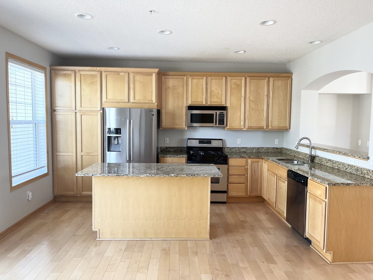 11257 Preswick Blvd #TH - Photo 7 of 17