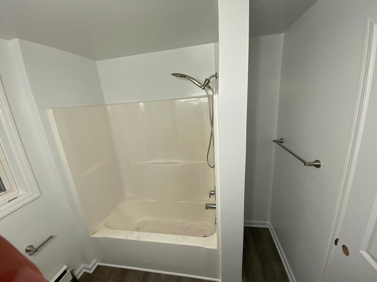 825 Reece Rd - Photo 6 of 11