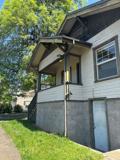 1115 Se Roberts Ave - Photo 1 of 1
