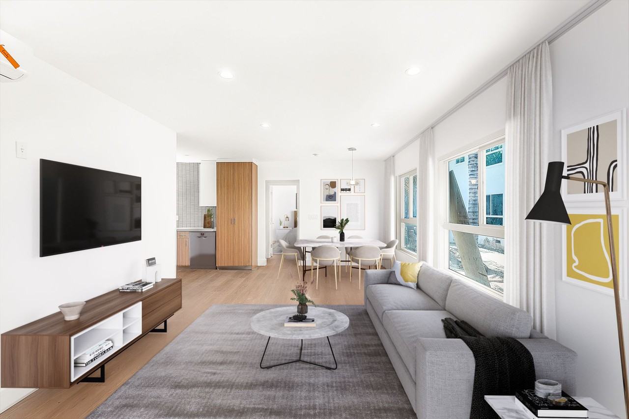 Kingsley 1747 - Photo 2 of 9