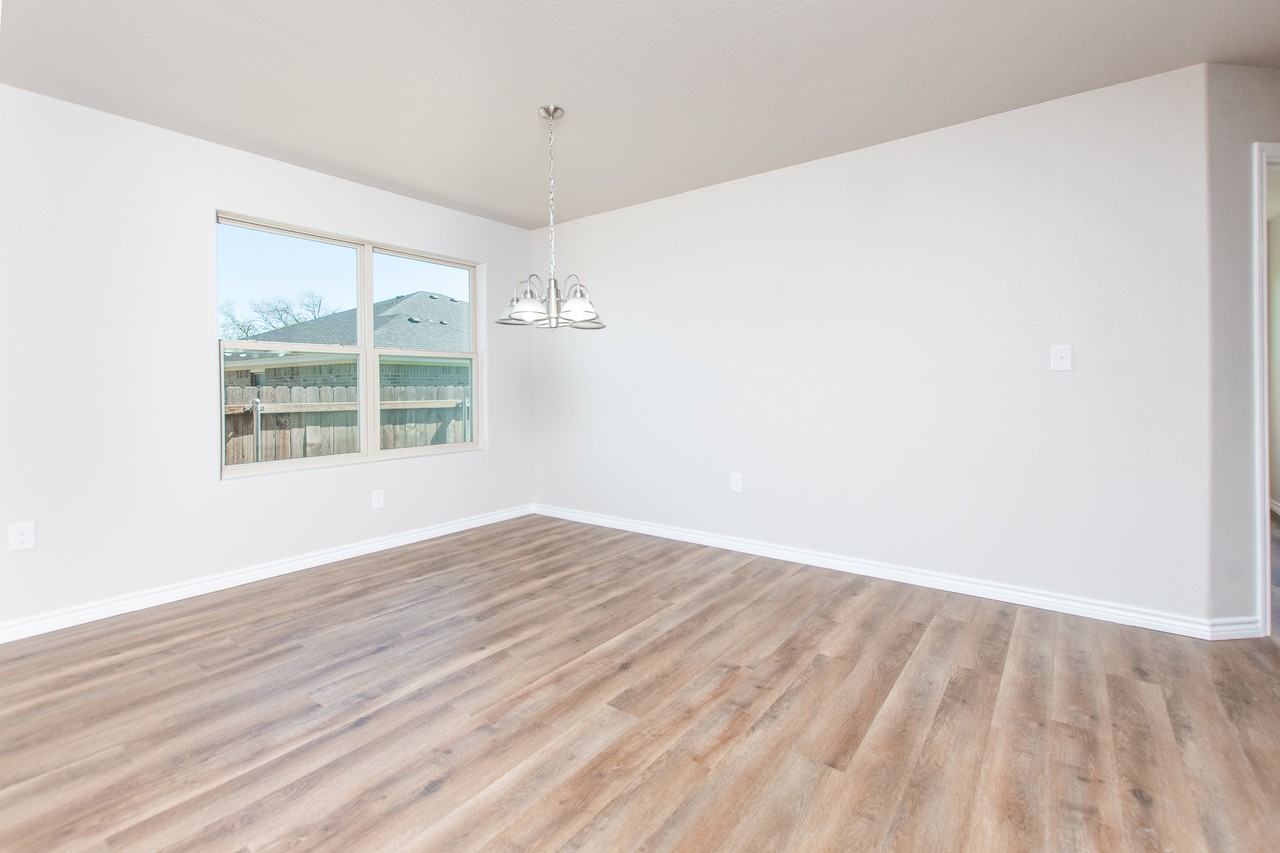 2542 Leroy Ln #A - Photo 5 of 19