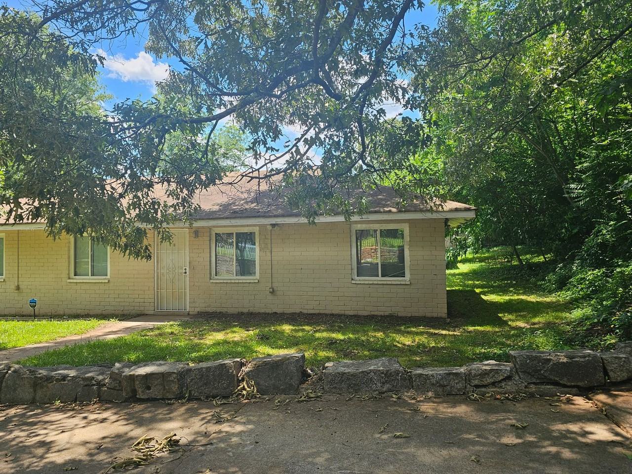 82 Haygood Ave Se - Photo 2 of 25