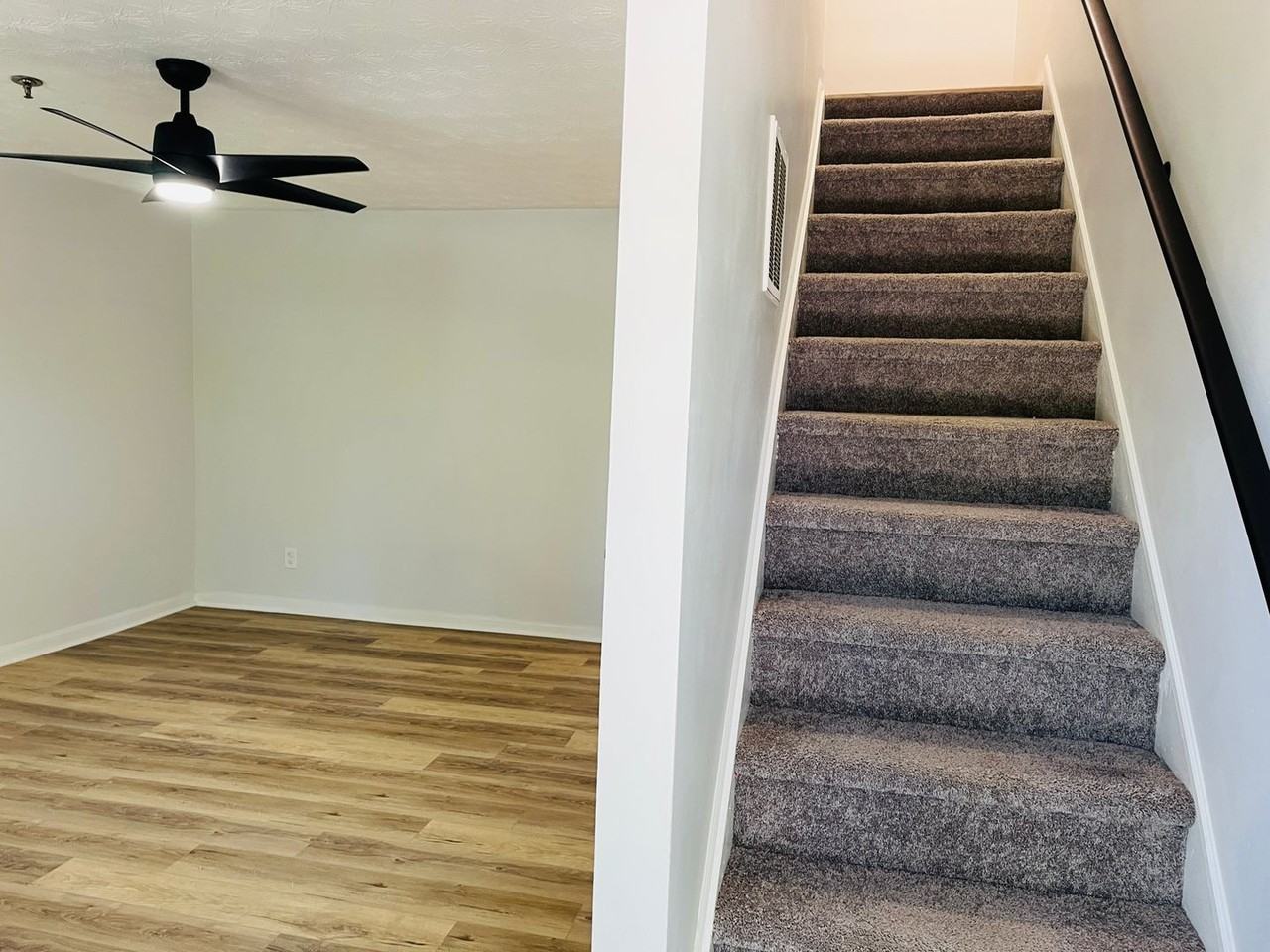 2141 Thompson Ave SE - Photo 3 of 23