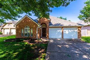 7414 W Magic Mountain Ln - Photo 1 of 1