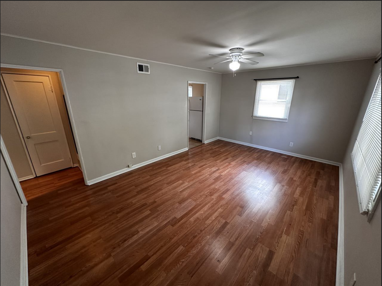 1442 Cutter Ave - Photo 3 of 12