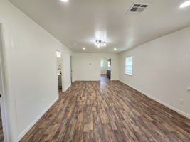 featured image of 418 N Shawnee Ave