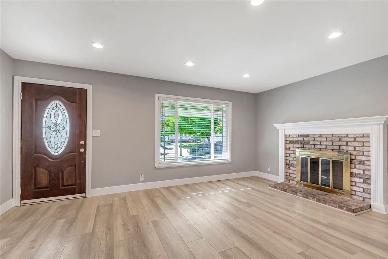 4934 Kenlar Dr - Photo 3 of 19