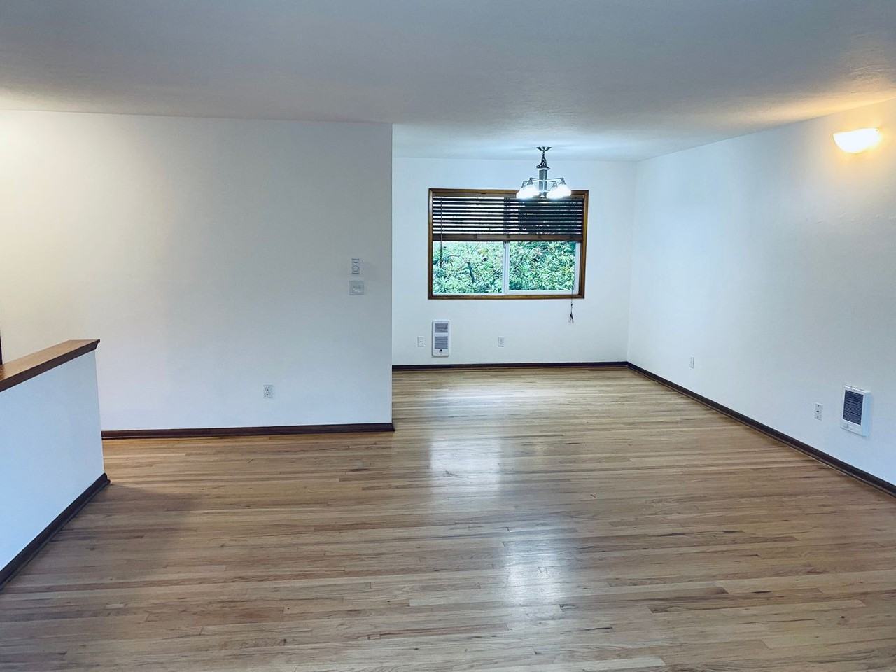 #76-Bertha Blvd - Photo 3 of 11