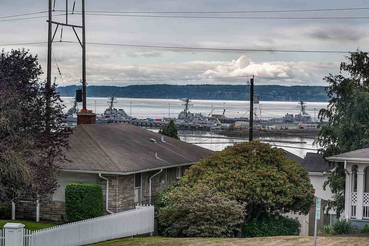 2305 Rucker Ave - Photo 2 of 20