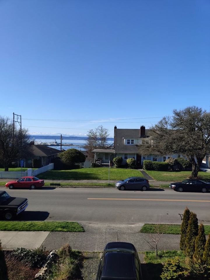 2305 Rucker Ave - Photo 4 of 20