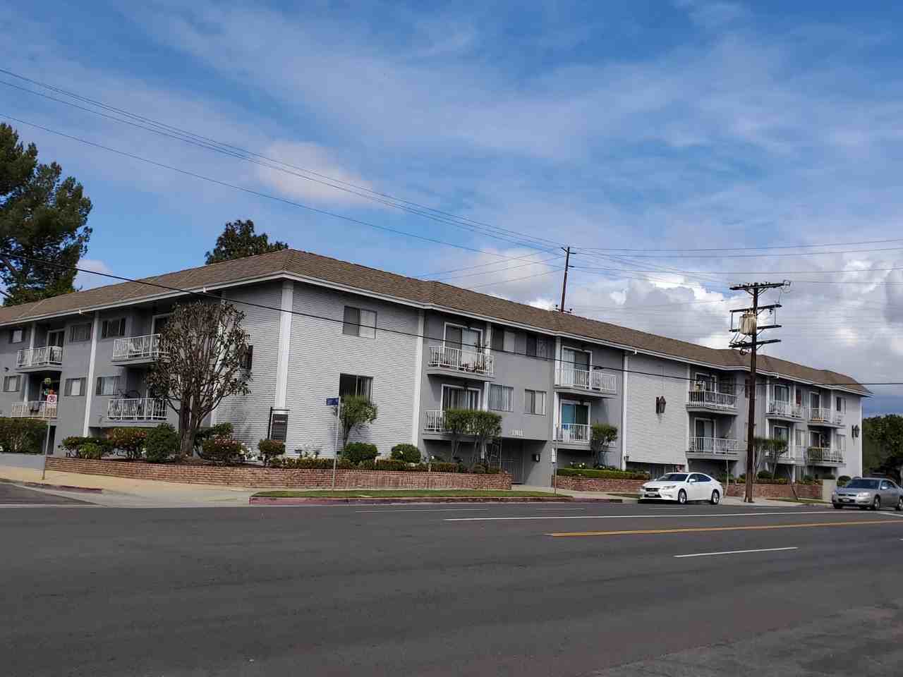 LUXURY LIVING AT AN AFFORDABLE PRICE - Photo 3 of 4