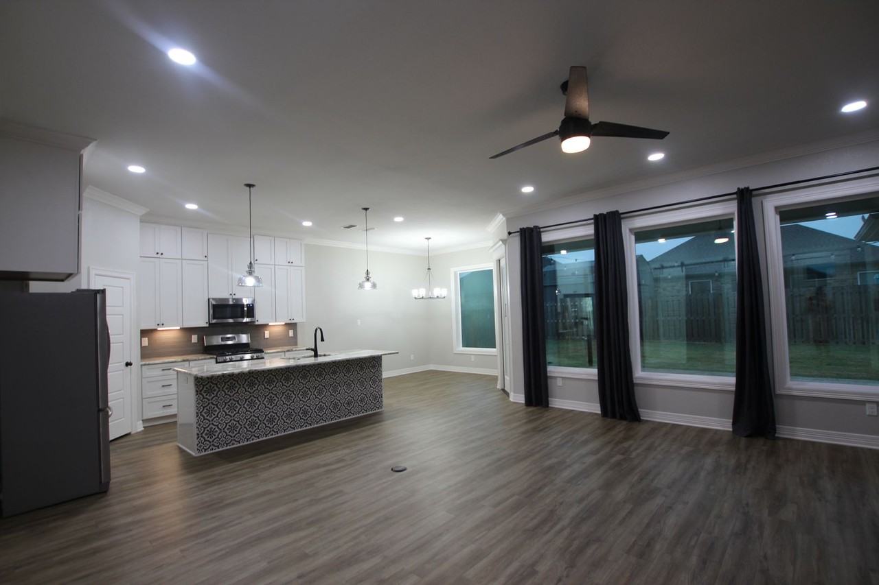 1707 Jessica Dr - Photo 3 of 25