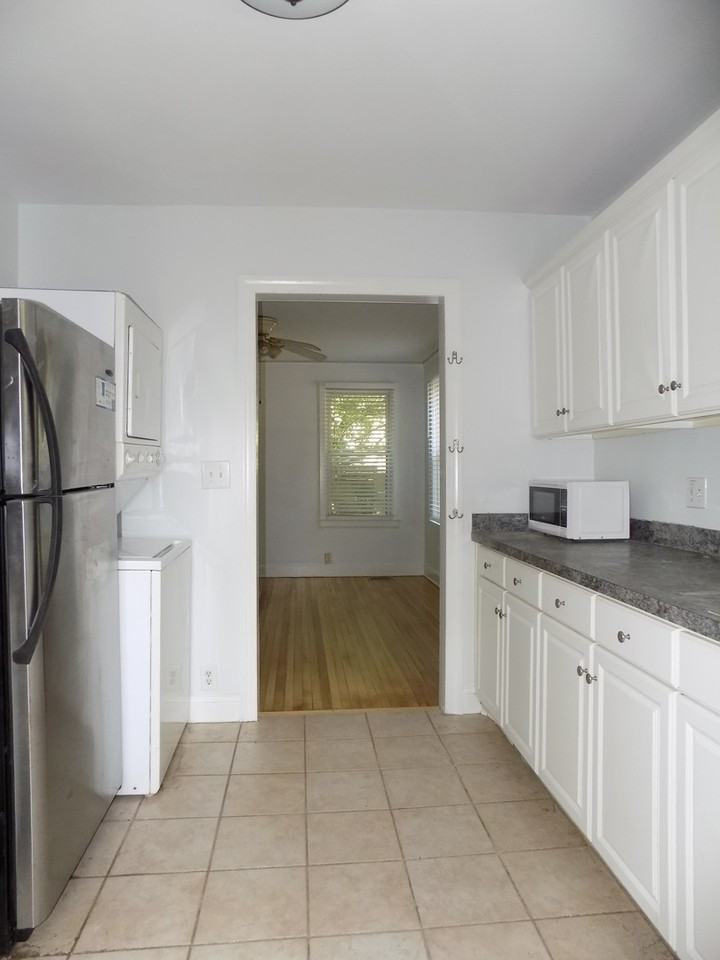 2812 Holt Dr - Photo 7 of 13