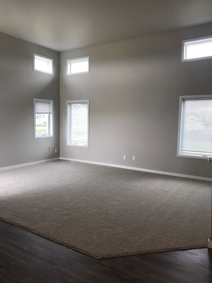 6093 Autumn Dr S - Photo 2 of 9