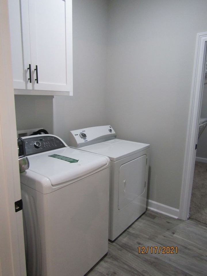 212 Savannah Dr - Photo 7 of 16