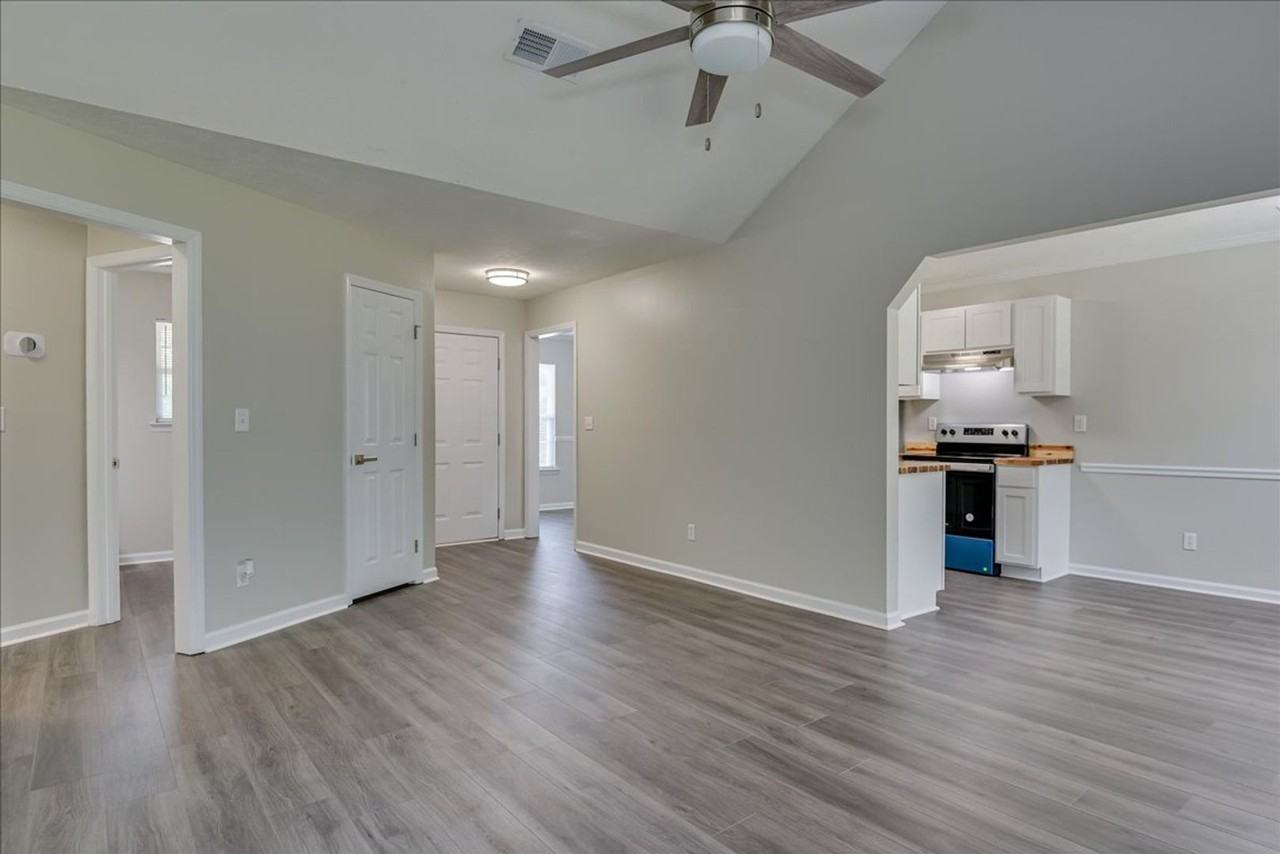 3507 Tullocks Hill Dr - Photo 2 of 7