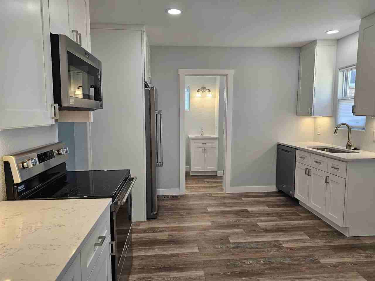 169 S Julian St - Photo 2 of 11
