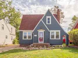 featured image of 2745 2nd Ave Se