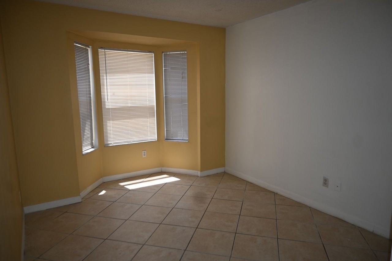 1513 Rivers Edge Dr - Photo 2 of 8