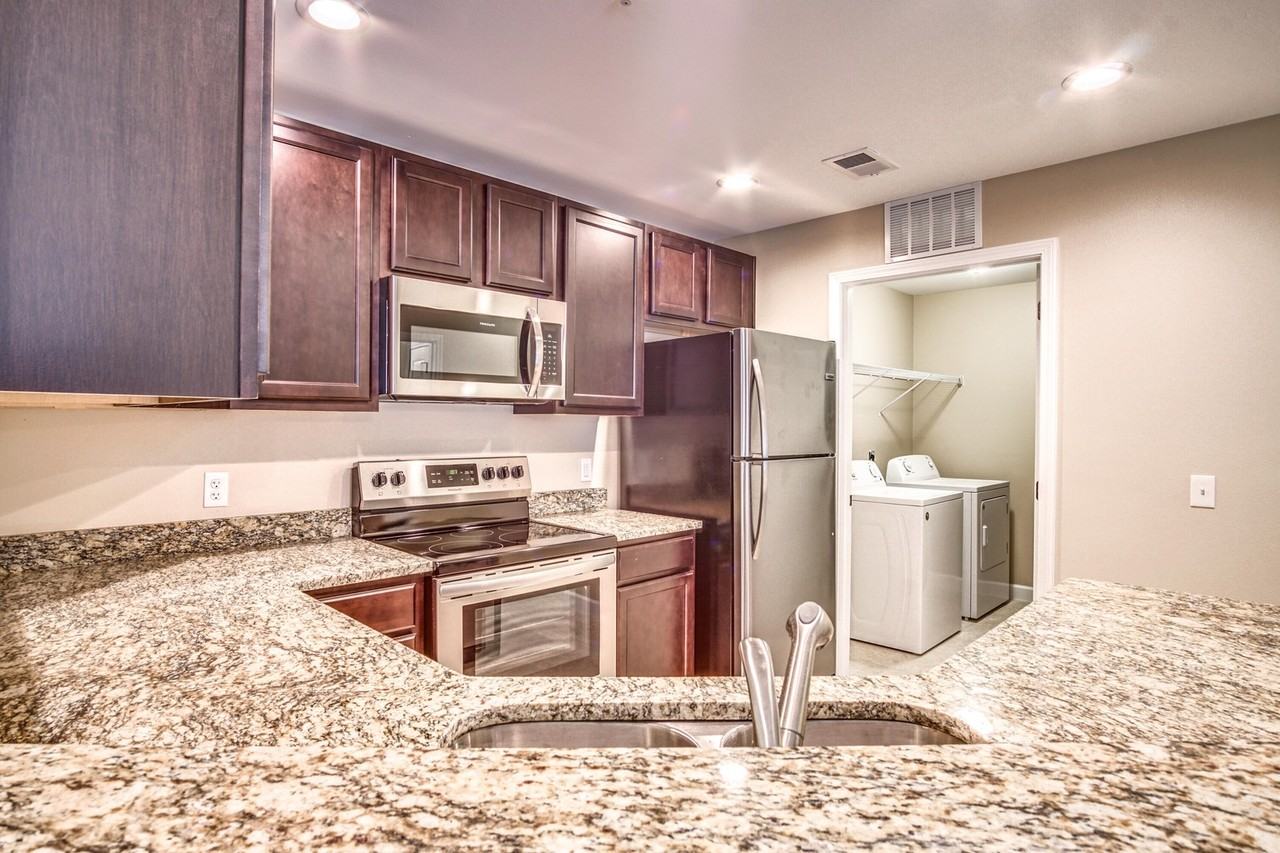 1709 Conservation Trl - Photo 4 of 26