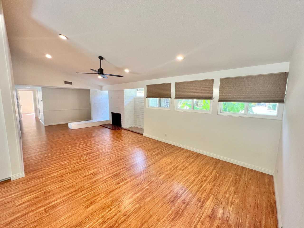 11332 Donovan Rd - Photo 2 of 35