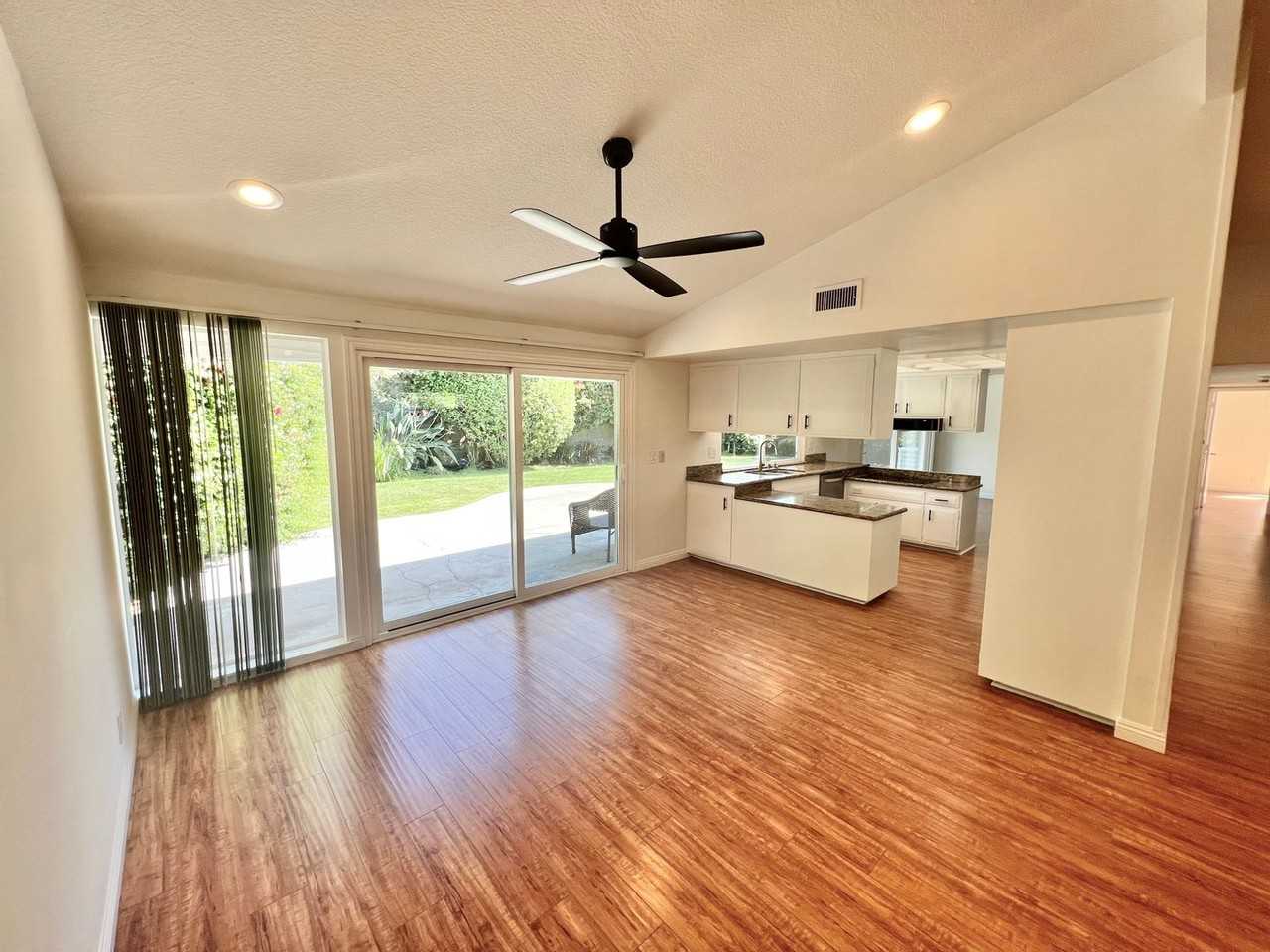11332 Donovan Rd - Photo 4 of 35