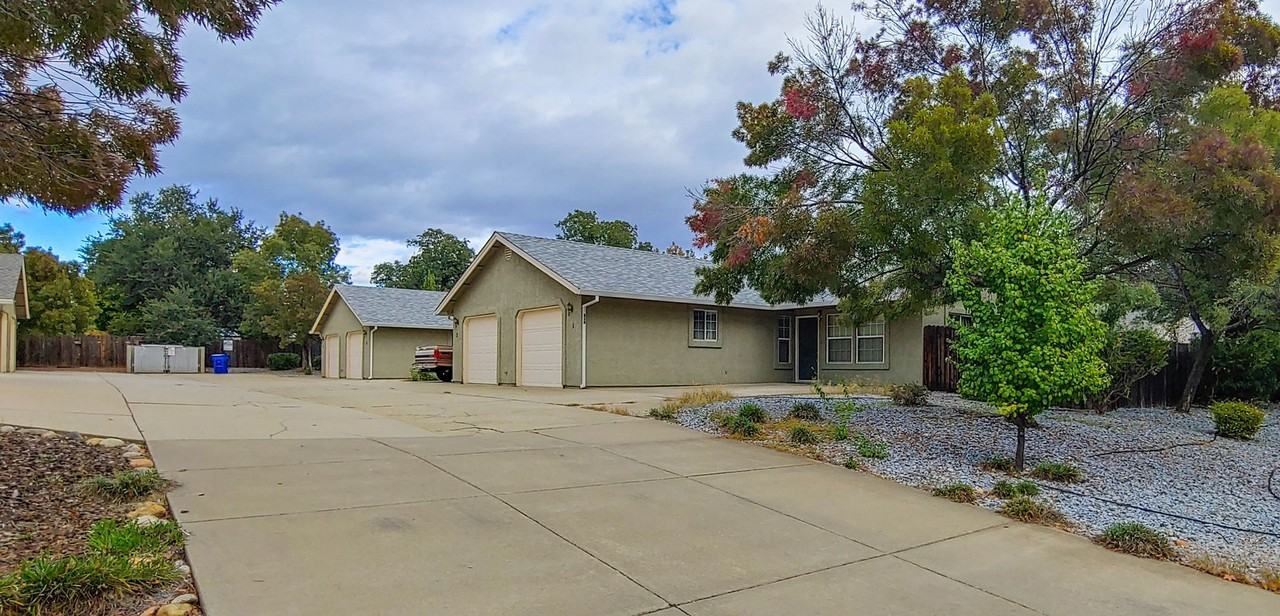 CallyCt838 - Photo 2 of 15