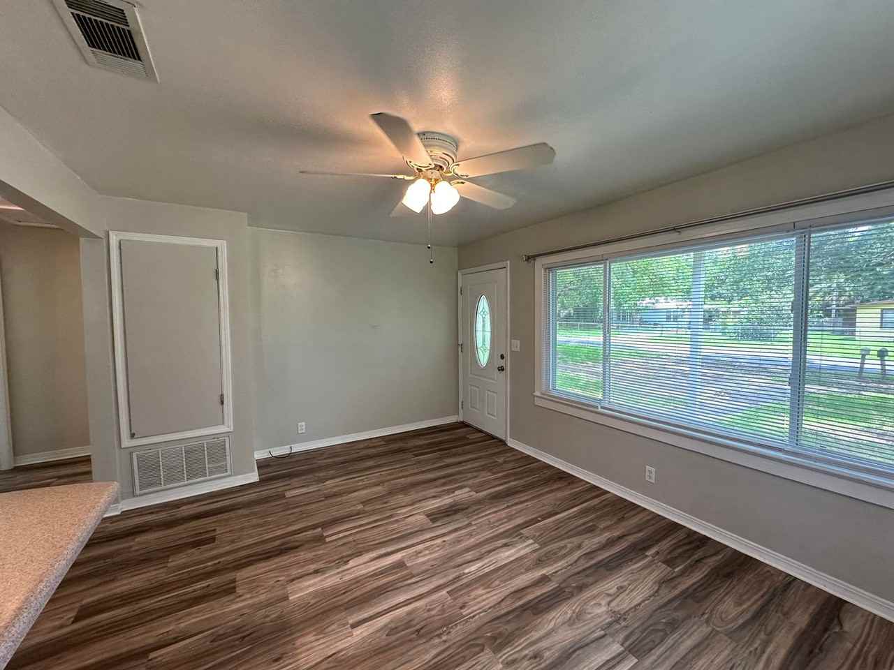 1201 Concordia Blvd - Photo 2 of 19